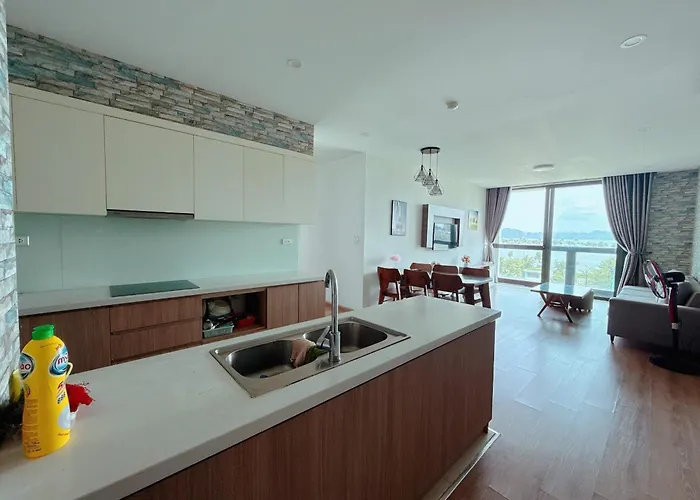 Rose 24 - 3 Bedrooms, 110m2- High Floor - Full Sea View 360 Degree * Hạ Long
