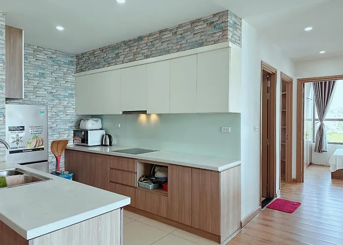 Rose 24 - 3 Bedrooms, 110m2- High Floor - Full Sea View 360 Degree Apartment Hạ Long
