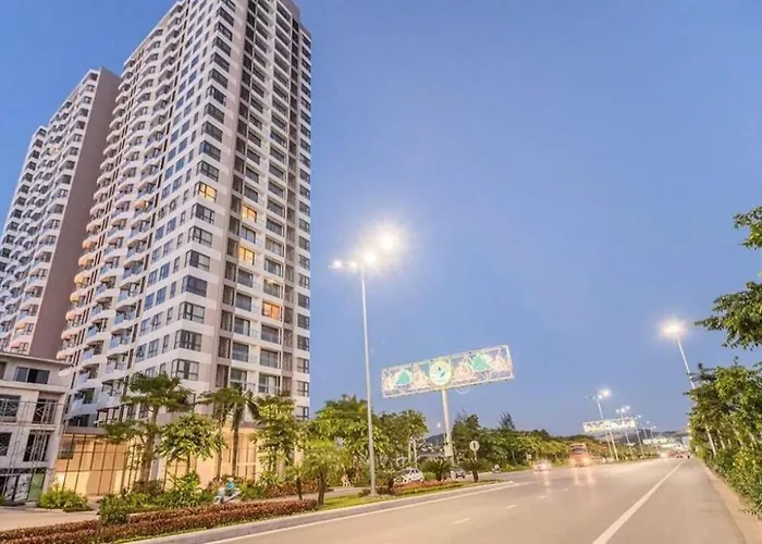 Rose 24 - 3 Bedrooms, 110m2- High Floor - Full Sea View 360 Degree Hạ Long